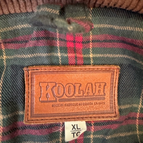 Men's Vintage waxed Australian chore Jacket with Plaid Lining - Picture 3 of 6